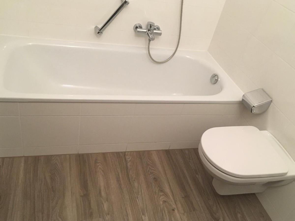 Appartementresidenz Am Kurpark - Ferienwohnungen Mit Pool & Sauna & Garage Bad Salzuflen Extérieur photo